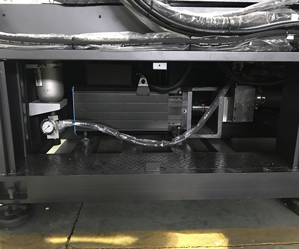 Circuit hydraulique de moulage 400T de machine injection en plastique de moteur servo